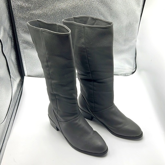 Bagatelle knee high gray color soft leather boots for women size 8.5 - Picture 6 of 8